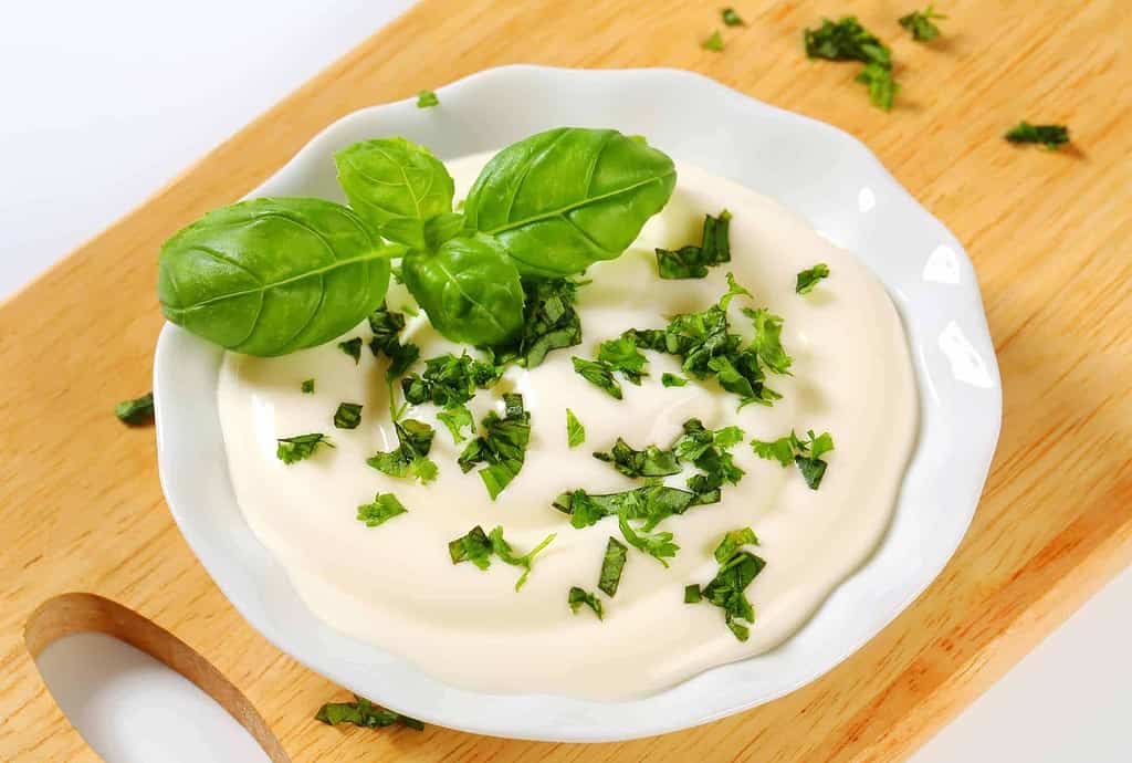 white pizza sauce with basil