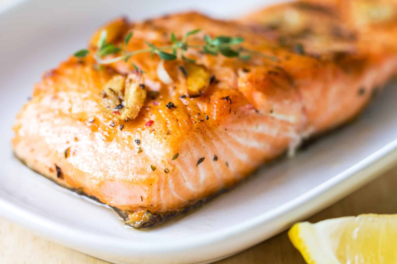 Should I Cook Salmon Skin Side Up or Down? - Cuisine Seeker