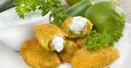 Jalapeno poppers with mayo dip