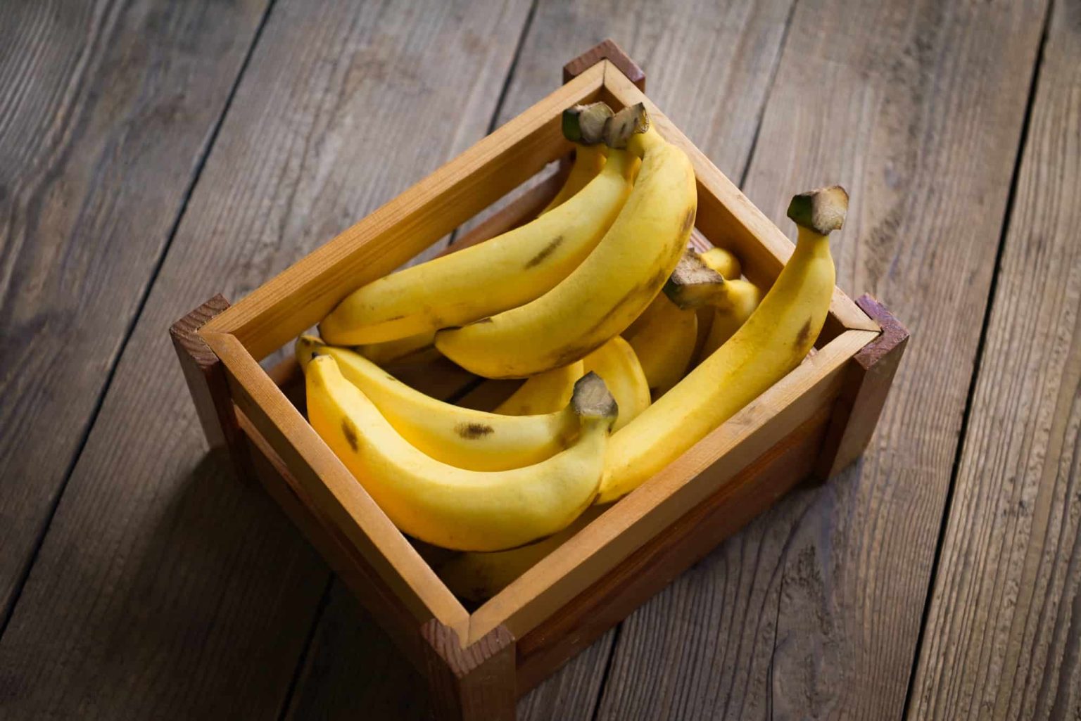 Bananas in the Fridge or on the Counter Which is Best? Cuisine Seeker