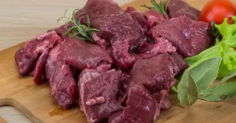 Raw venison meat