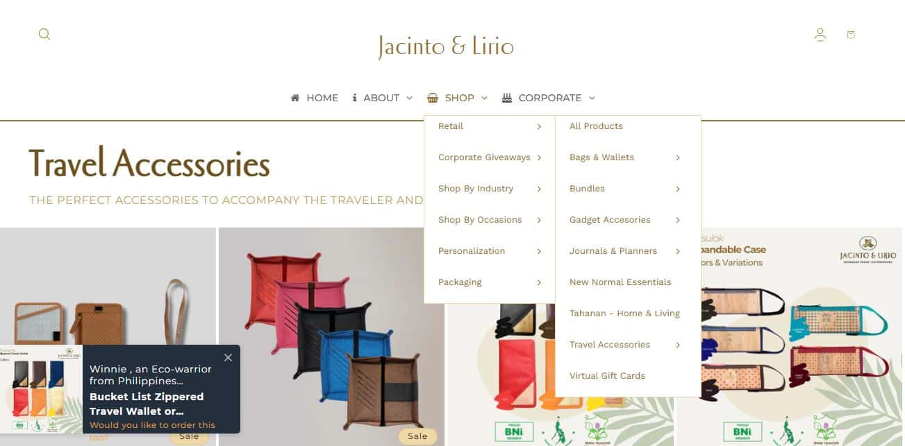 The Jacinto & Lirio website showcases stylish vegan leather travel accessories for fashionable travelers.